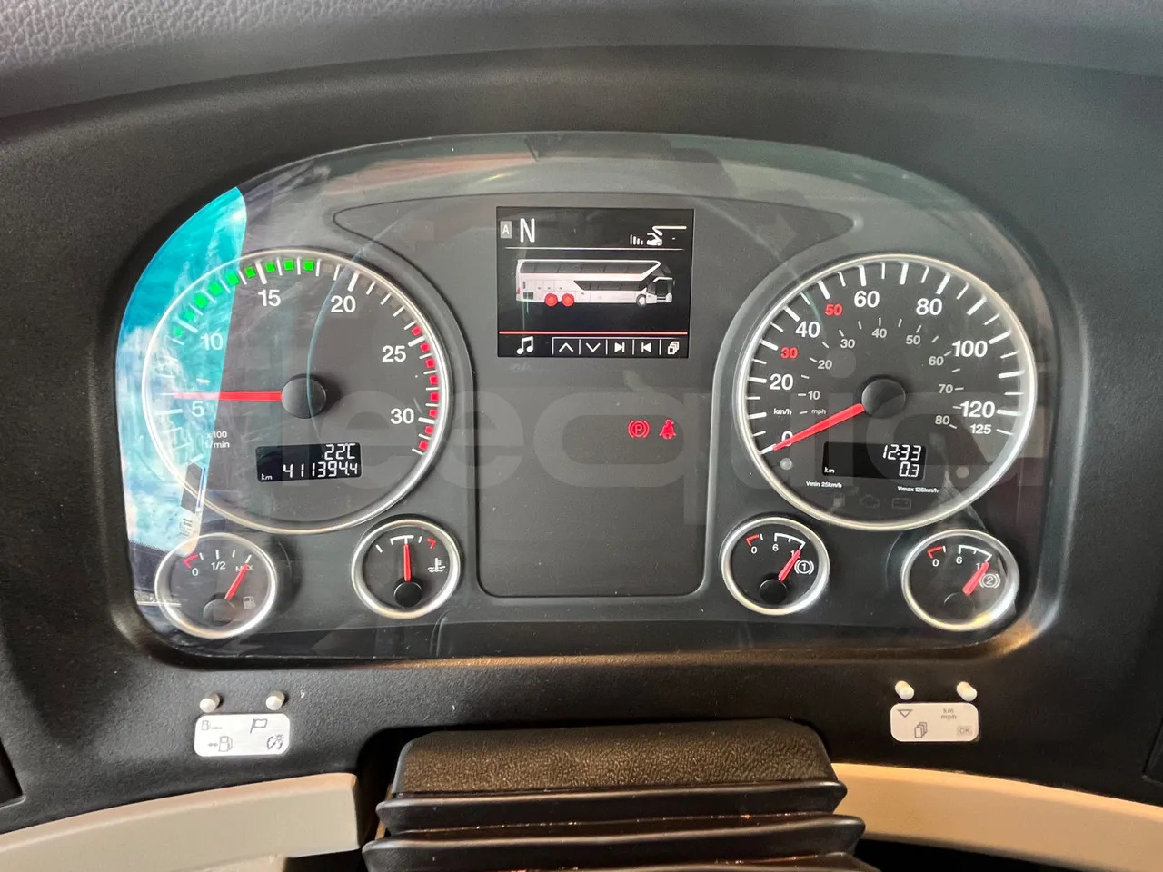 Neoplan Skyliner - Патнички вагон автобус: слика 3 Neoplan Skyliner - Патнички вагон автобус: слика 3