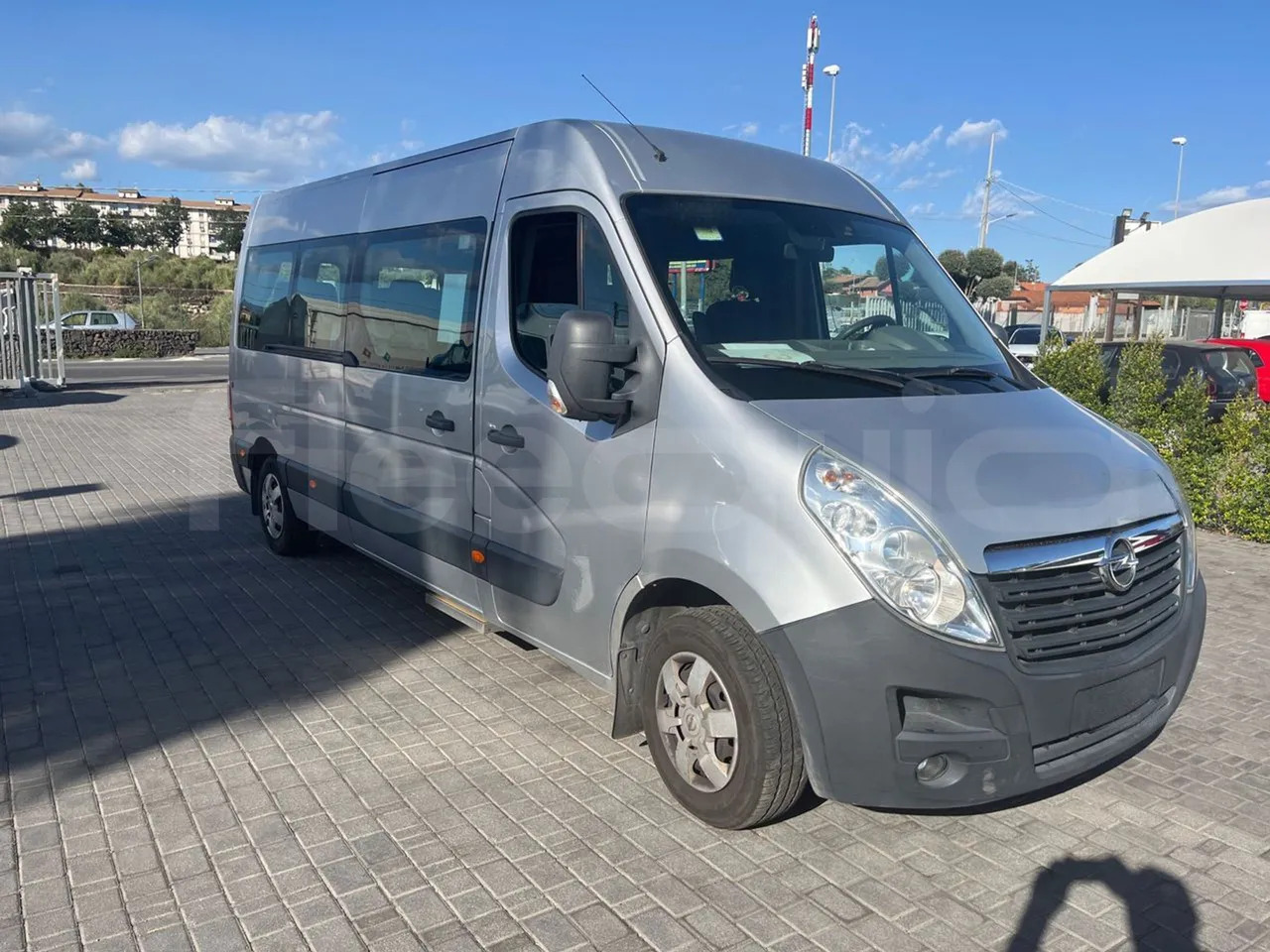 Opel Movano - Приградски автобус: слика 1 Opel Movano - Приградски автобус: слика 1