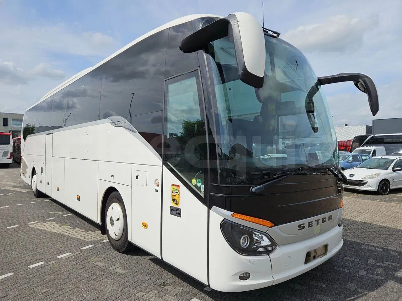 Setra S516 - Патнички вагон автобус: слика 1 Setra S516 - Патнички вагон автобус: слика 1