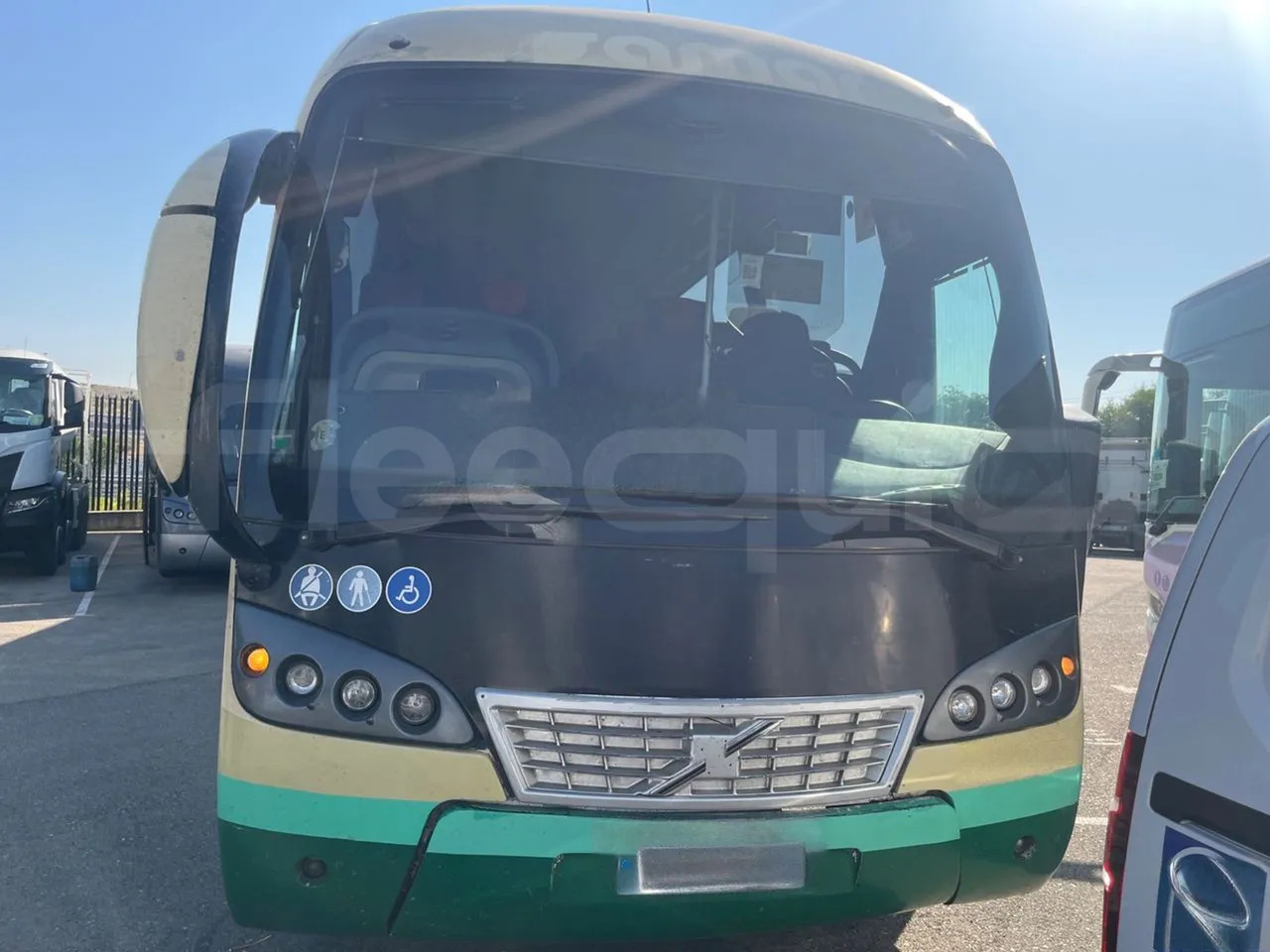 Volvo B12B - Патнички вагон автобус: слика 2 Volvo B12B - Патнички вагон автобус: слика 2