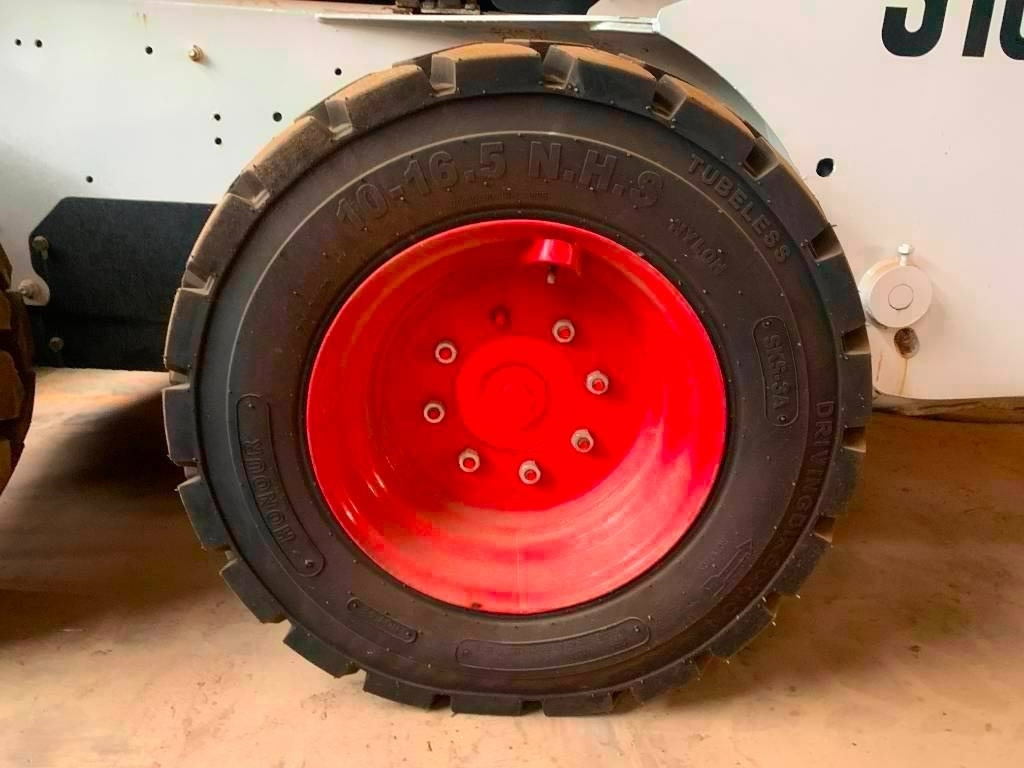 Bobcat S 185 - Компактен натоварувач: слика 2 Bobcat S 185 - Компактен натоварувач: слика 2