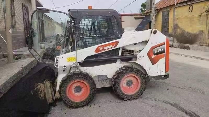 Bobcat S 510 - Компактен натоварувач: слика 1 Bobcat S 510 - Компактен натоварувач: слика 1