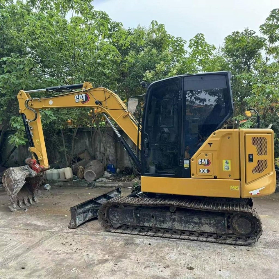 CAT 306 - Багер гасеничар: слика 1 CAT 306 - Багер гасеничар: слика 1