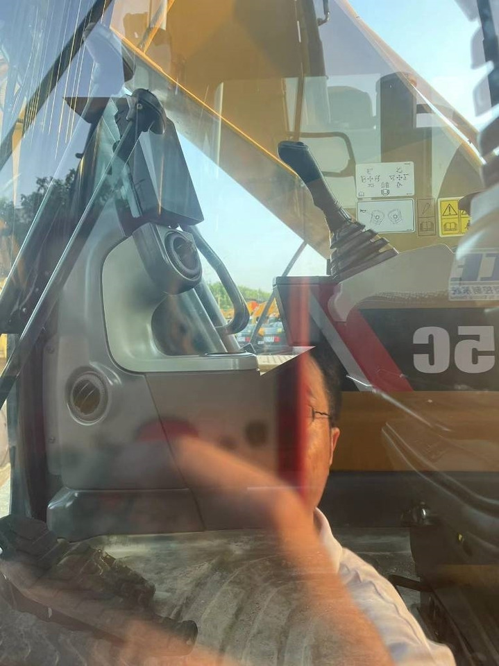 CAT 320 gx - Багер гасеничар: слика 4 CAT 320 gx - Багер гасеничар: слика 4