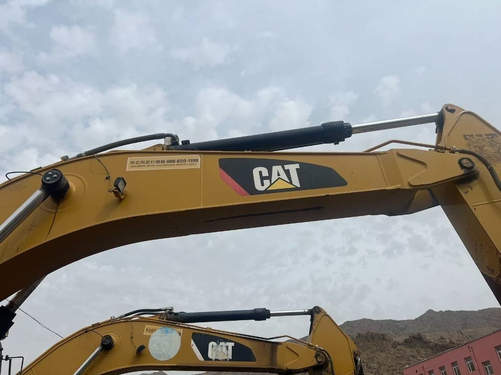 CAT 340 - Багер гасеничар: слика 4 CAT 340 - Багер гасеничар: слика 4