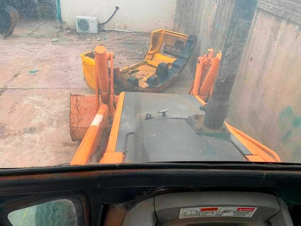 Case 580 M  - Ровокопач: слика 3 Case 580 M  - Ровокопач: слика 3