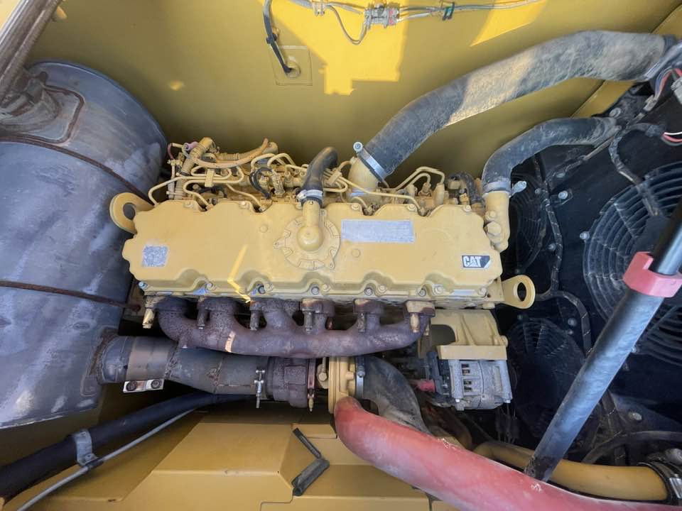 Caterpillar 320 - Багер: слика 2 Caterpillar 320 - Багер: слика 2