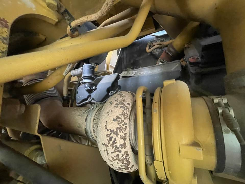 Caterpillar Cat 773f - Голем истоварувач/ Камион за камења: слика 3 Caterpillar Cat 773f - Голем истоварувач/ Камион за камења: слика 3