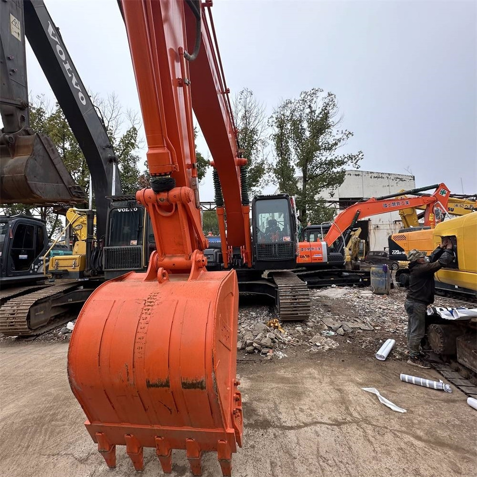 Hitachi ZX 200-3 G - Багер гасеничар: слика 4 Hitachi ZX 200-3 G - Багер гасеничар: слика 4