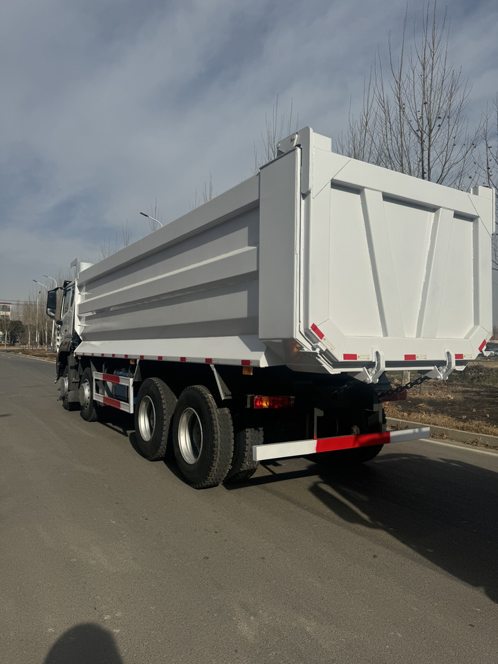 Howo 8x4 - Истоварувач: слика 2 Howo 8x4 - Истоварувач: слика 2
