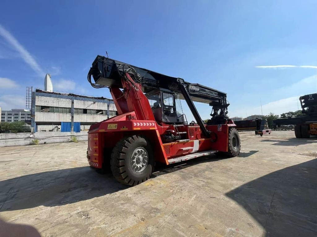 Kalmar DRF 450-650S5 - Кран за секакви терени: слика 1 Kalmar DRF 450-650S5 - Кран за секакви терени: слика 1