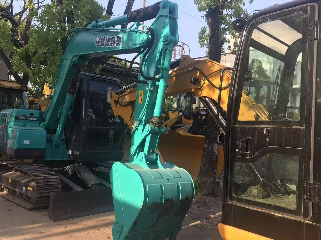 Kobelco SK 75 - Мини багер: слика 4 Kobelco SK 75 - Мини багер: слика 4