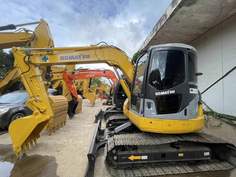 Komatsu PC78MR-6 - Мини багер: слика 1 Komatsu PC78MR-6 - Мини багер: слика 1