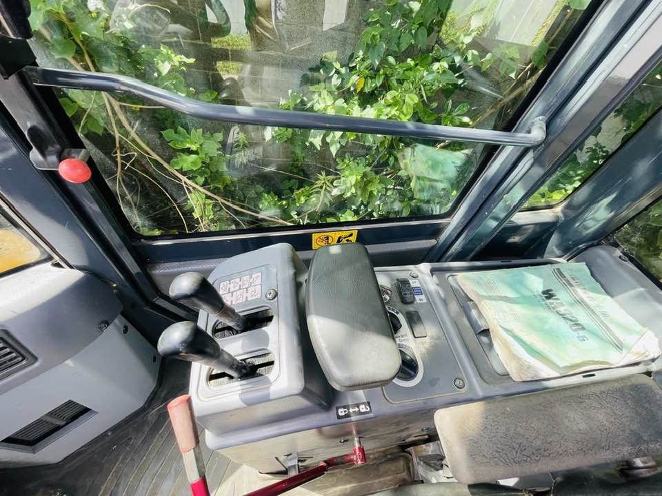Komatsu WA320-8 - Натоварувач на тркала: слика 3 Komatsu WA320-8 - Натоварувач на тркала: слика 3