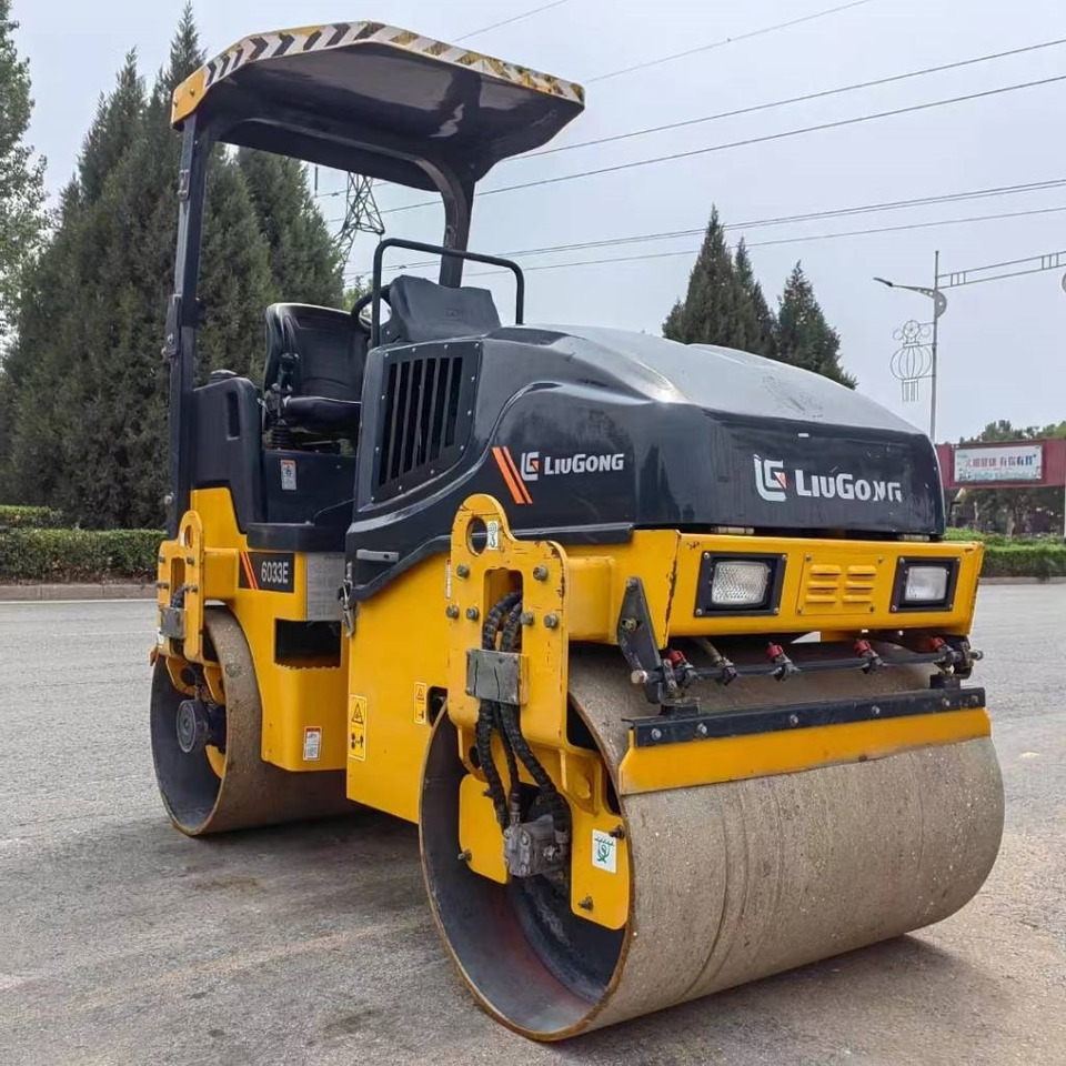Liugong 6033E - Ваљак за пат: слика 1 Liugong 6033E - Ваљак за пат: слика 1