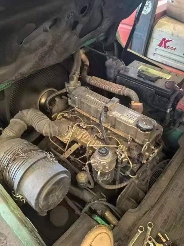 Mitsubishi FD 25 - Дизел вилушкар: слика 4 Mitsubishi FD 25 - Дизел вилушкар: слика 4