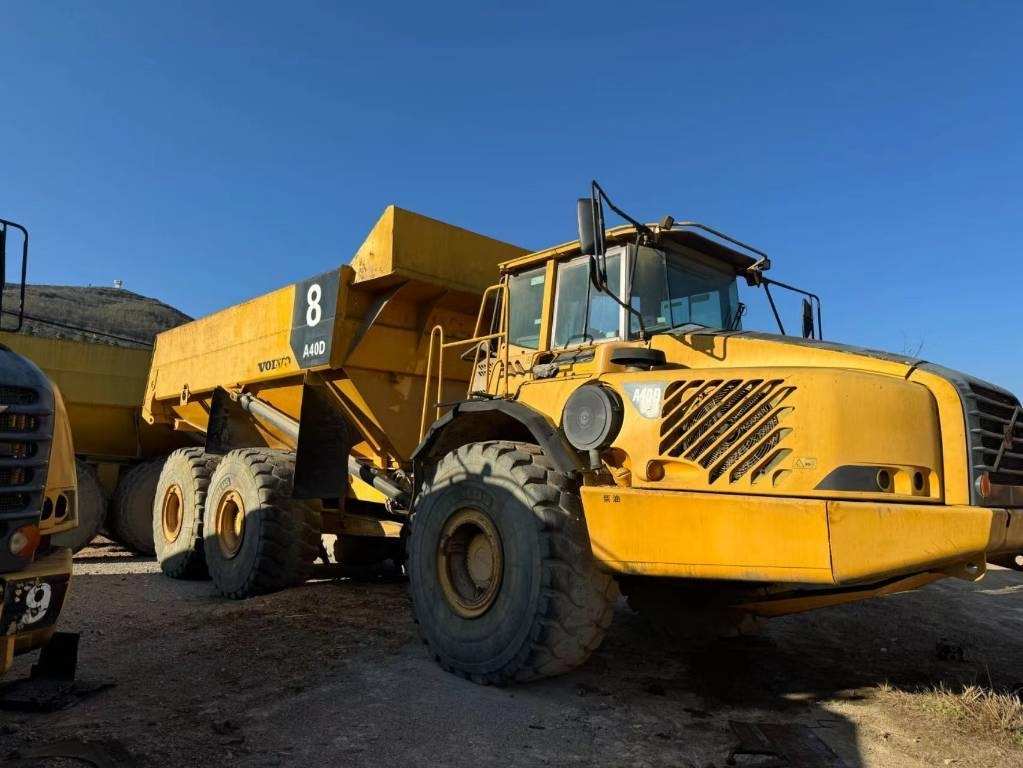 Volvo A 40 D - Зглобен истоварувач: слика 2 Volvo A 40 D - Зглобен истоварувач: слика 2