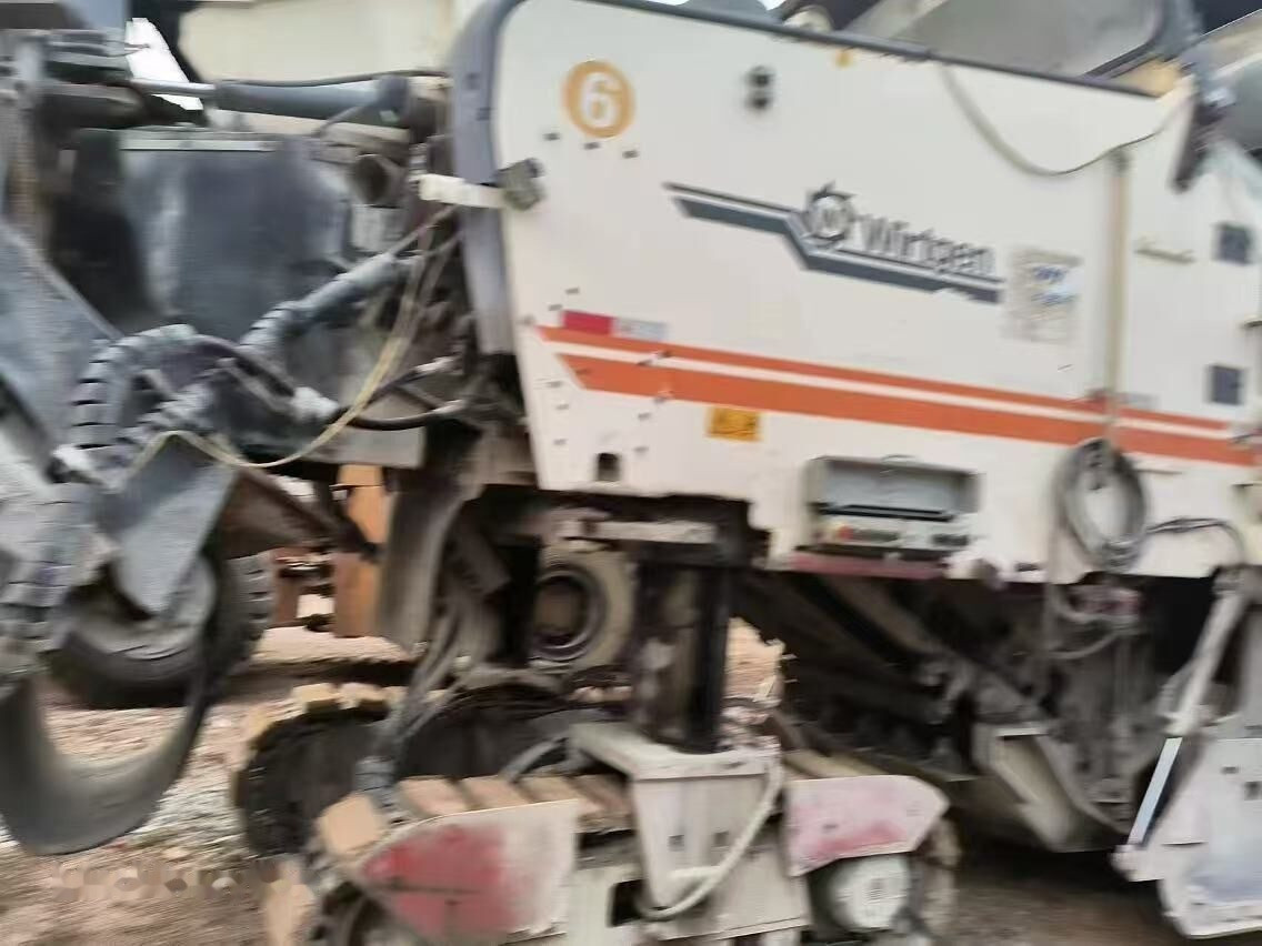 Wirtgen W2100 - Асфалтна мелница: слика 5 Wirtgen W2100 - Асфалтна мелница: слика 5
