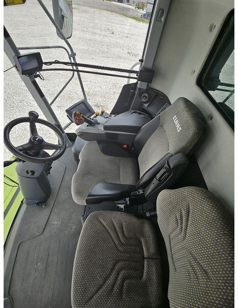Комбајн за транспорт на храна Claas Lexion 780 TT: слика 10