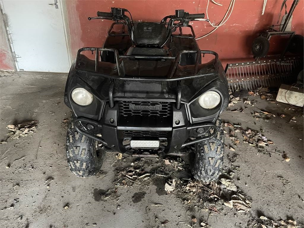 Kawasaki 300 BRUTE FORCE 2*4 - Сетеренско возило/ Квад: слика 2 Kawasaki 300 BRUTE FORCE 2*4 - Сетеренско возило/ Квад: слика 2