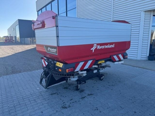 Kverneland TL-GEOSPREAD - Распрскувач на вештачко ѓубриво: слика 2 Kverneland TL-GEOSPREAD - Распрскувач на вештачко ѓубриво: слика 2