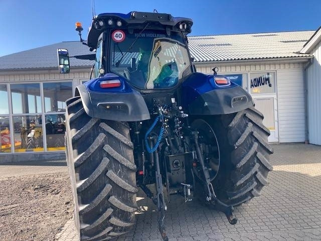 New Holland T7.315 HD AC NEW GEN - Трактор: слика 3 New Holland T7.315 HD AC NEW GEN - Трактор: слика 3