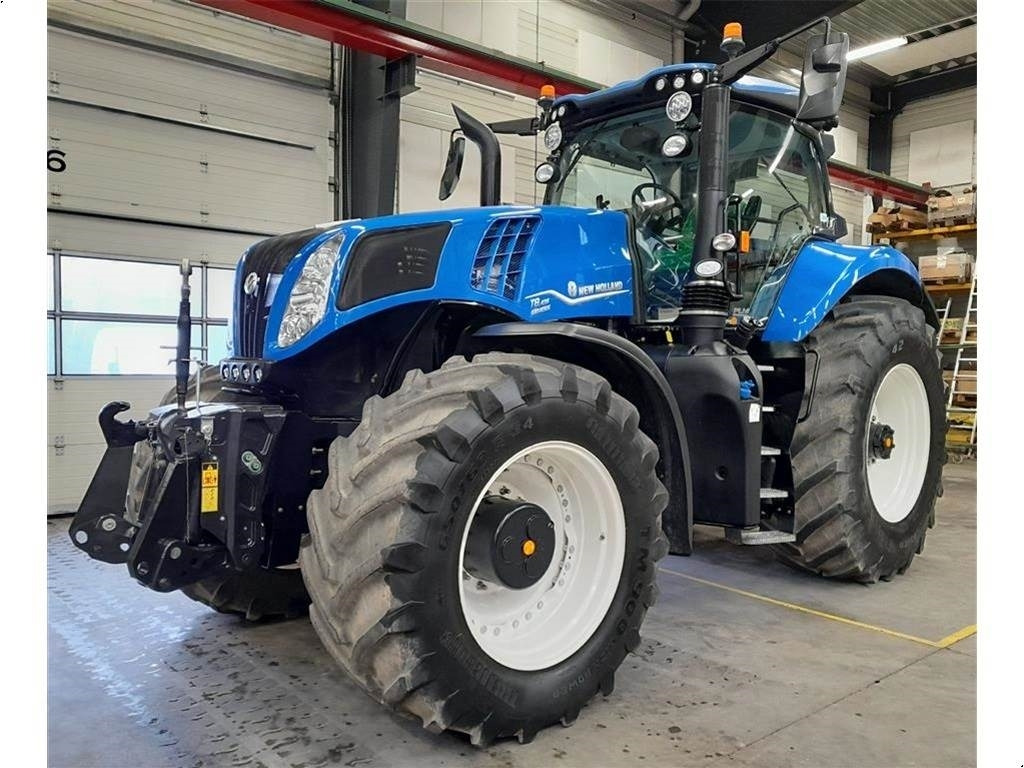 New Holland T8.435 PLMI UC ST. V - Трактор: слика 1 New Holland T8.435 PLMI UC ST. V - Трактор: слика 1