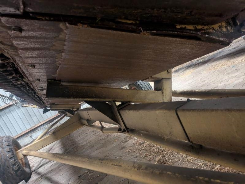 Комбајн New Holland TX36 SLH: слика 8