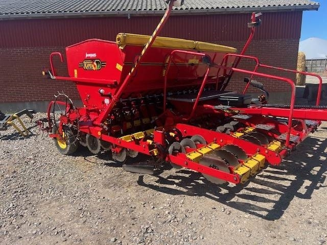 Vaderstad RAPID RD 400 C - Семенска дупчалка: слика 1 Vaderstad RAPID RD 400 C - Семенска дупчалка: слика 1