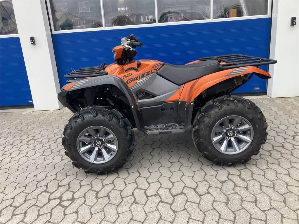 Yamaha YFM 700 GRIZZLY SE - Сетеренско возило/ Квад: слика 1 Yamaha YFM 700 GRIZZLY SE - Сетеренско возило/ Квад: слика 1