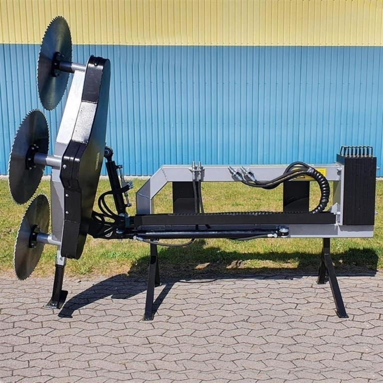 Dk-Tec  - Мулчер/ Косилка за жива ограда: слика 1 Dk-Tec  - Мулчер/ Косилка за жива ограда: слика 1