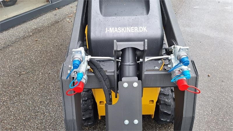 Eurotrac SK 10 ny - Компактен натоварувач со гасеници: слика 3 Eurotrac SK 10 ny - Компактен натоварувач со гасеници: слика 3