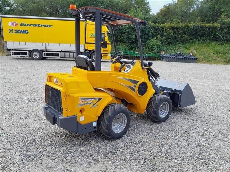 Eurotrac W11 Teleskoparm - Земјоделски натоварувач: слика 4 Eurotrac W11 Teleskoparm - Земјоделски натоварувач: слика 4
