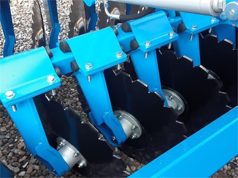 Inter-Tech Diskharve 4 meter med lift - Ситнач со дискови: слика 4 Inter-Tech Diskharve 4 meter med lift - Ситнач со дискови: слика 4