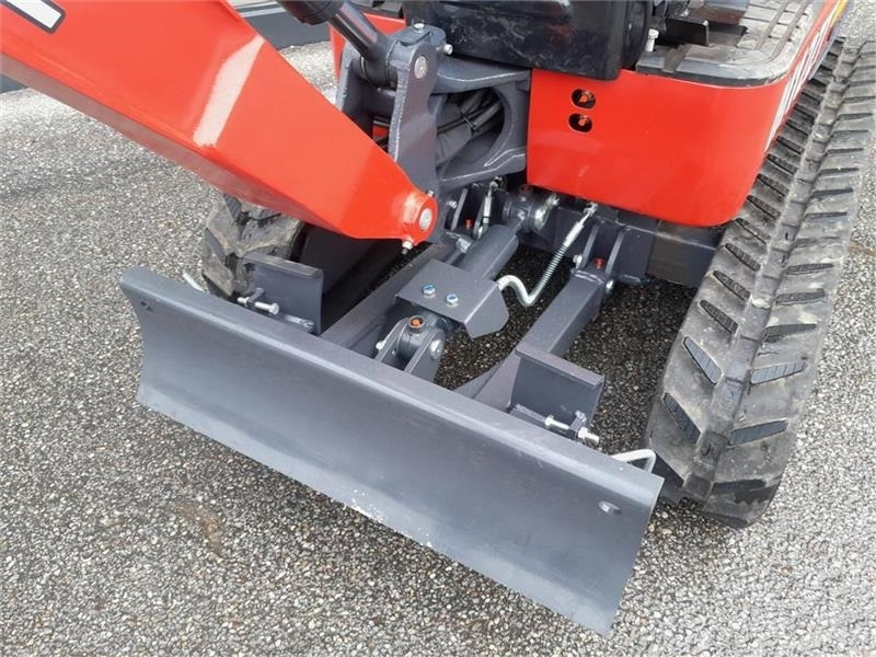 Мини багер Mole M12: слика 11