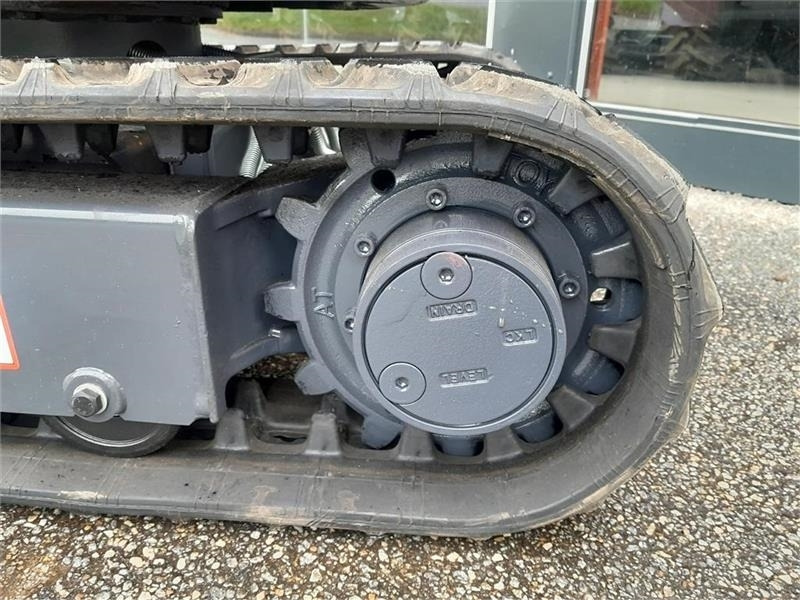 Мини багер Mole M12: слика 6