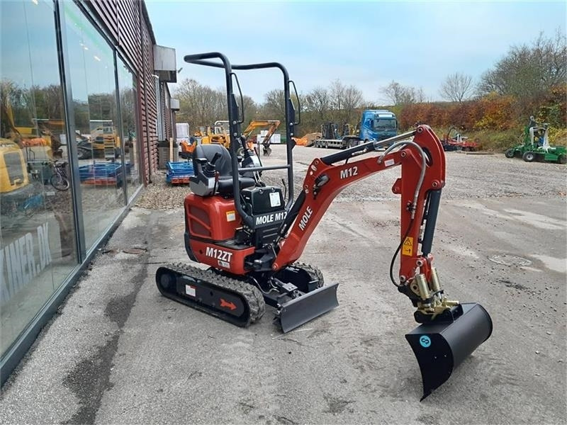 Mole M12 FABRIKS NY - Мини багер: слика 5 Mole M12 FABRIKS NY - Мини багер: слика 5
