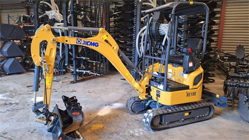 XCMG XE18E - Мини багер: слика 1 XCMG XE18E - Мини багер: слика 1
