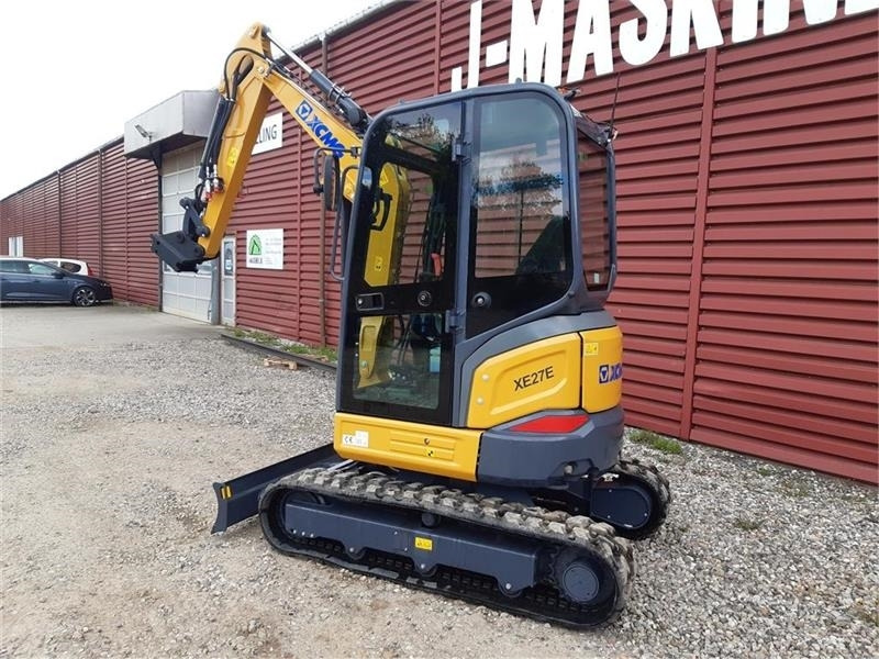 XCMG xe27e - Мини багер: слика 2 XCMG xe27e - Мини багер: слика 2
