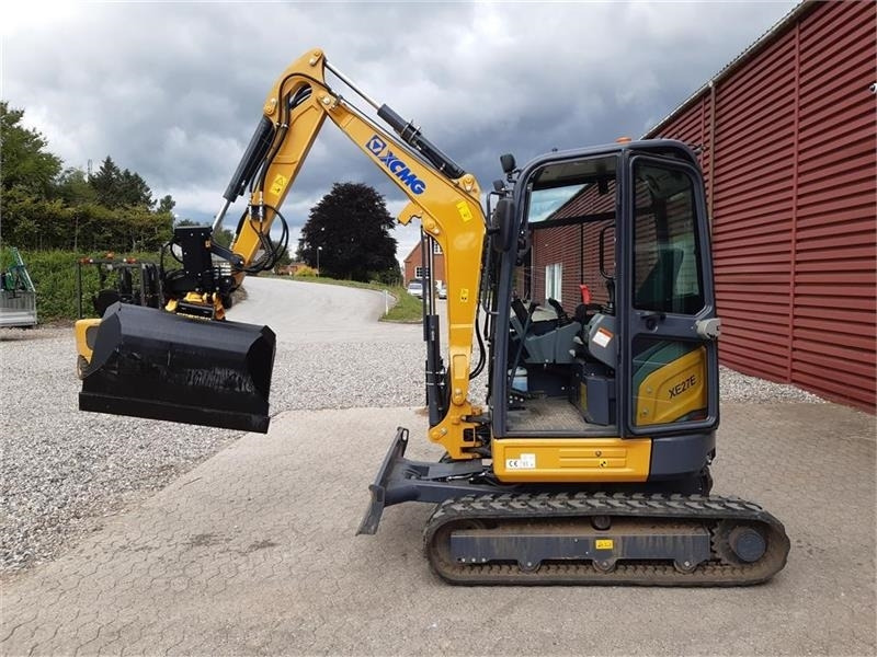 XCMG xe27e - Мини багер: слика 1 XCMG xe27e - Мини багер: слика 1