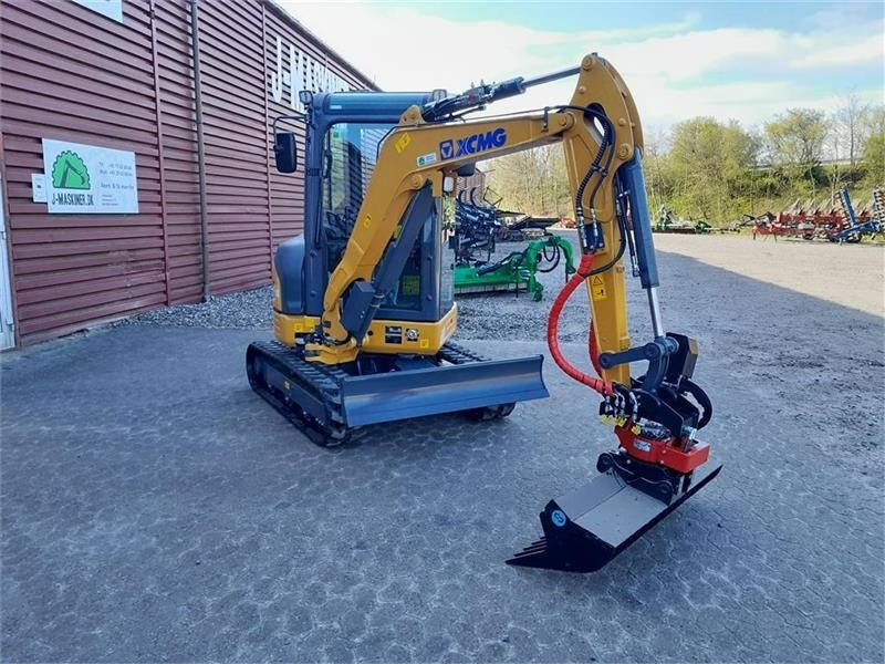 XCMG xe27e med rototilt - Мини багер: слика 3 XCMG xe27e med rototilt - Мини багер: слика 3