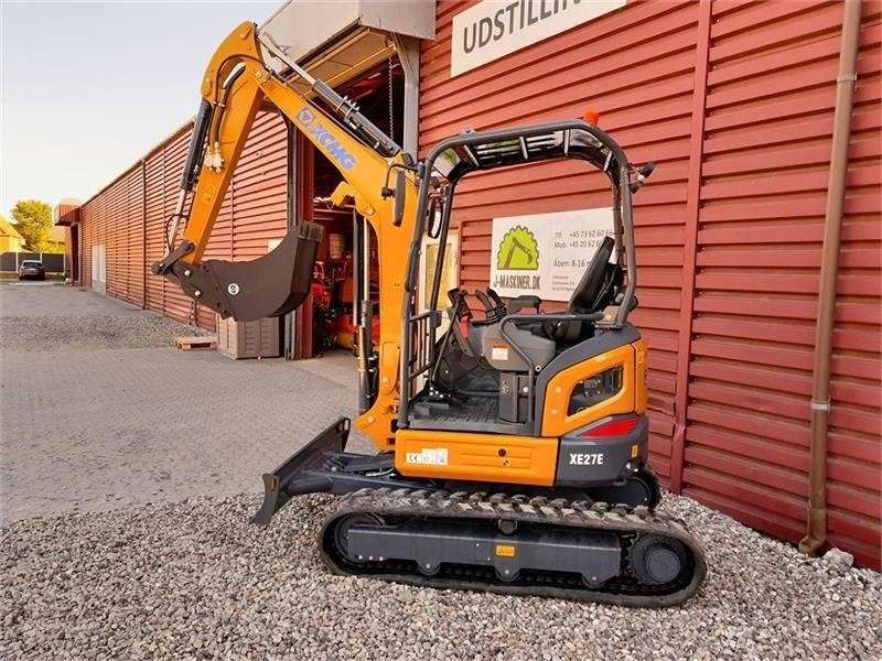 XCMG xe27e u/hus - Мини багер: слика 1 XCMG xe27e u/hus - Мини багер: слика 1