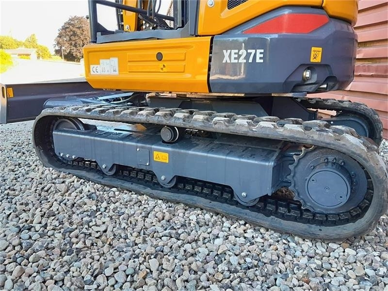 XCMG xe27e u/hus - Мини багер: слика 4 XCMG xe27e u/hus - Мини багер: слика 4