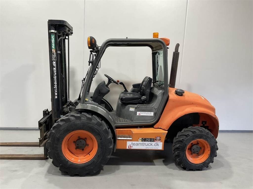 Ausa C250HX4 - Вилушкар за груб терен: слика 3 Ausa C250HX4 - Вилушкар за груб терен: слика 3