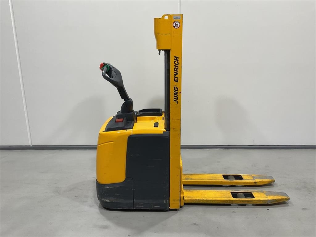 Jungheinrich ERC 212 - Сложувач: слика 1 Jungheinrich ERC 212 - Сложувач: слика 1