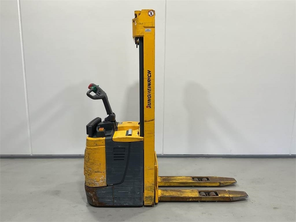 Jungheinrich ERC 214 - Сложувач: слика 1 Jungheinrich ERC 214 - Сложувач: слика 1