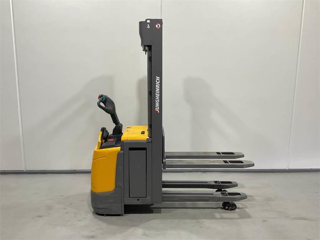 Jungheinrich ERC 214Z - Сложувач: слика 1 Jungheinrich ERC 214Z - Сложувач: слика 1