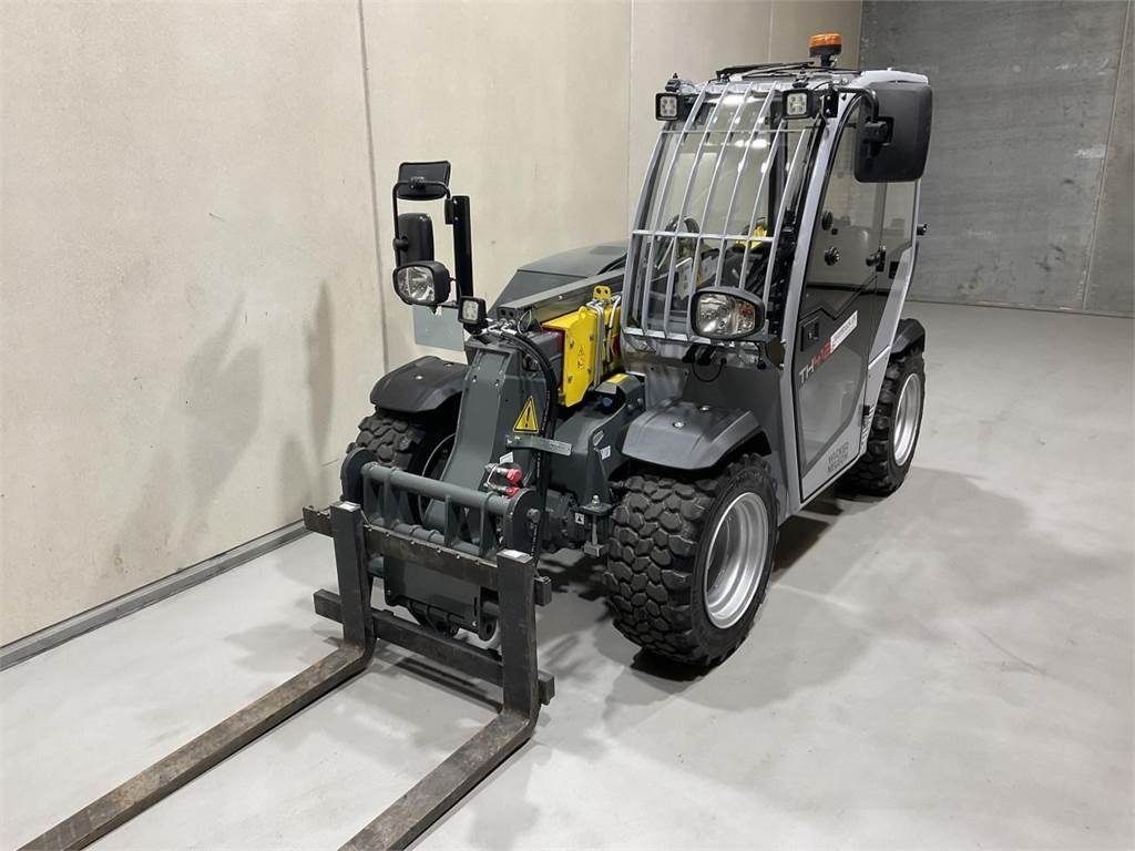 Wacker Neuson TH412 - Телескопска платформа: слика 4 Wacker Neuson TH412 - Телескопска платформа: слика 4