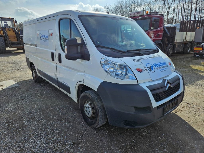 Citroën Jumper 30 2,2 HDi 130 Box - Мало комбе: слика 3 Citroën Jumper 30 2,2 HDi 130 Box - Мало комбе: слика 3