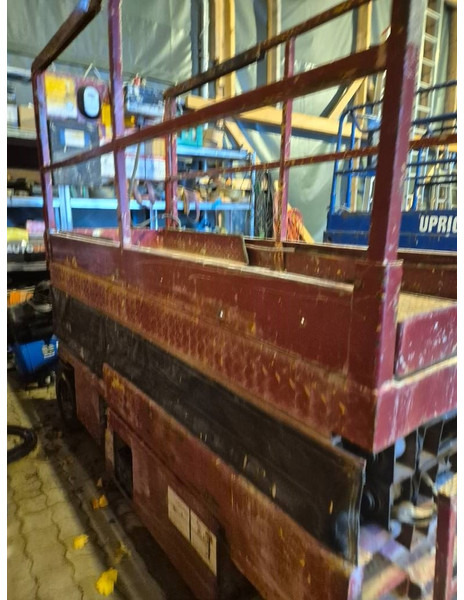 Grove 6-10 meter 2 persons lift - Кревач ножица: слика 5 Grove 6-10 meter 2 persons lift - Кревач ножица: слика 5